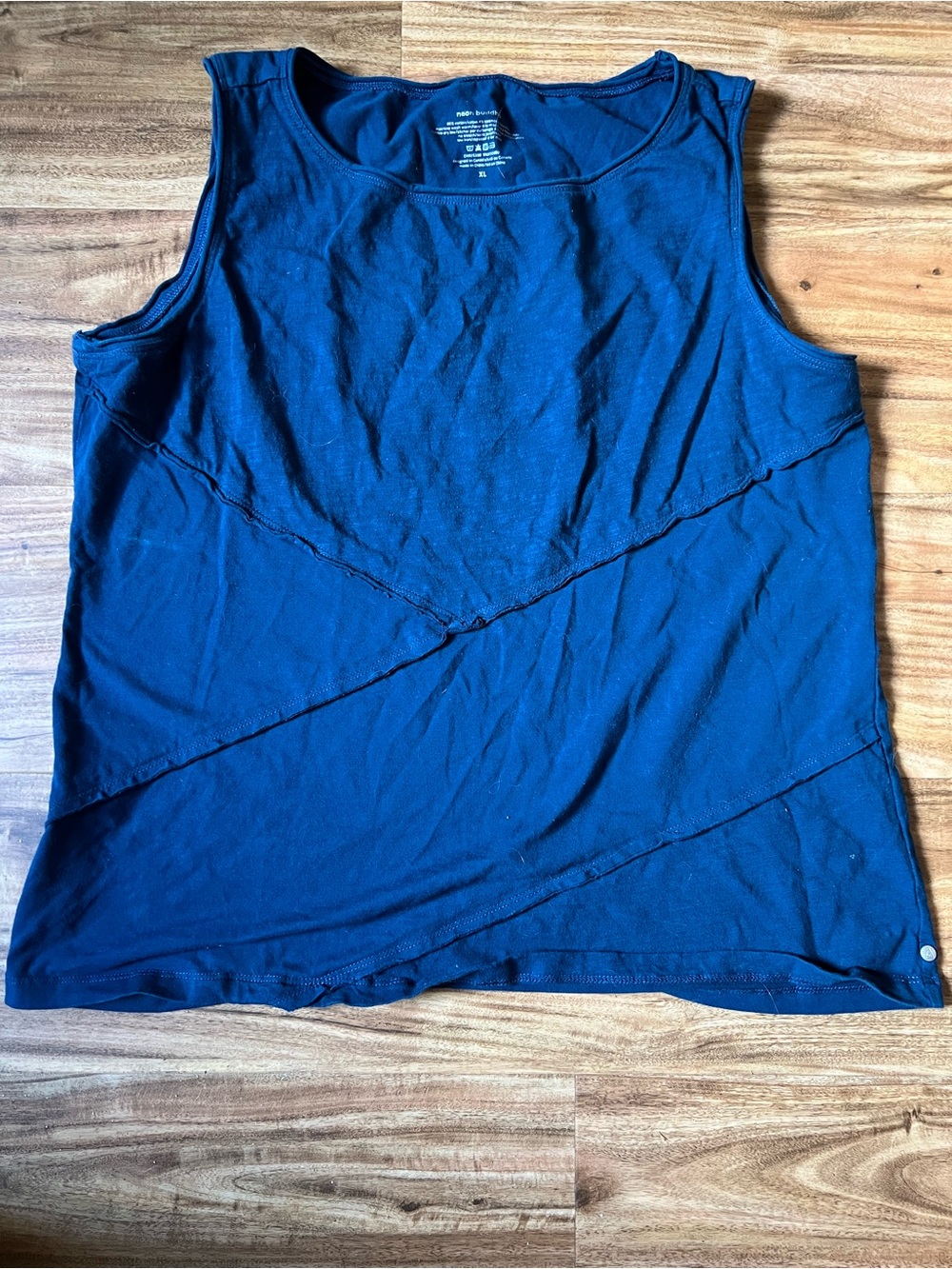 Neon Buddha Tank sz XL